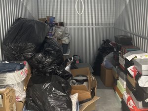 10 x 7 unit in Windsor Mill