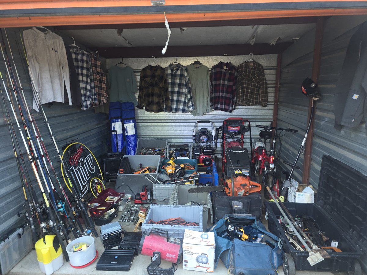 10 x 10 storage unit in Austell, GA