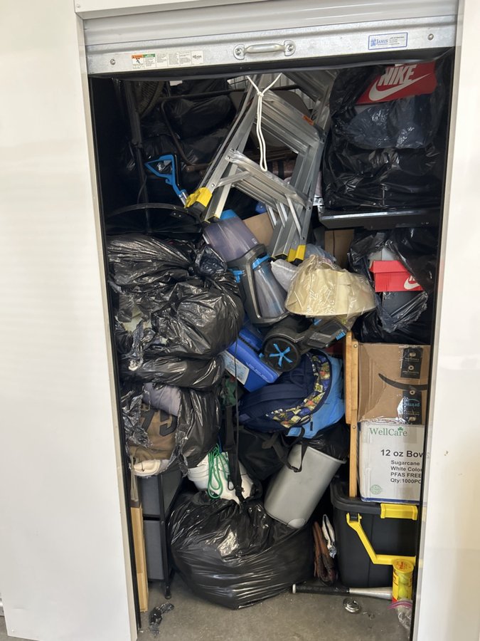 5 x 5 storage unit in Windsor Mill, MD