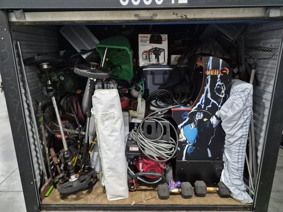 8 x 12 storage unit in Houston, TX