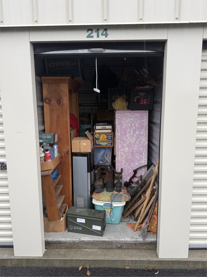 5 x 10 storage unit in Morristown, VT