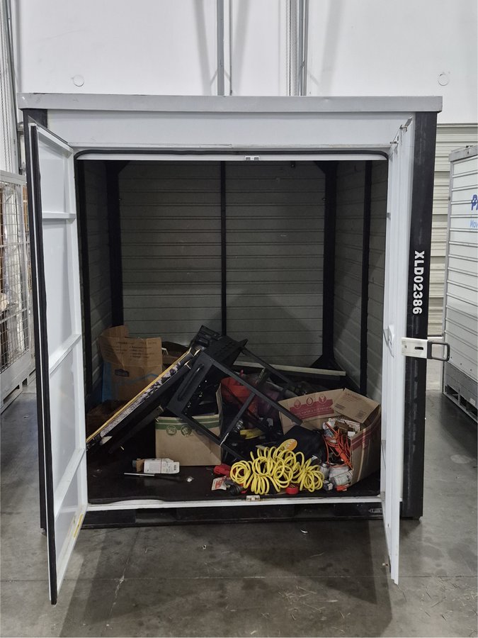 8 x 8 storage unit in Houston, TX