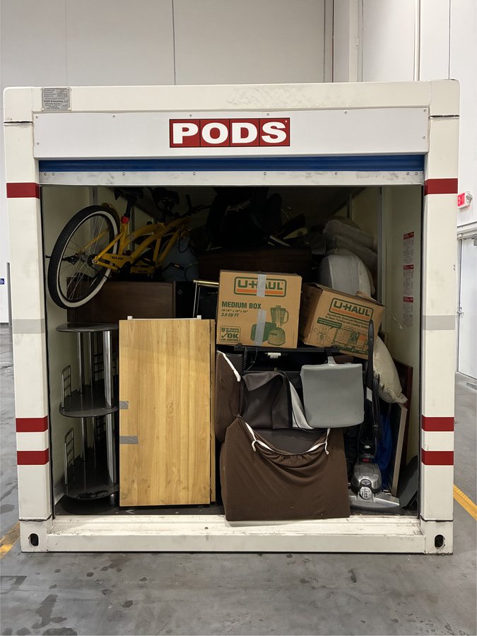 8 x 16 storage unit in North Las Vegas, NV