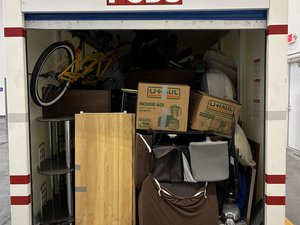 8 x 16 storage unit in North Las Vegas, NV