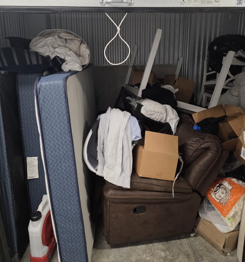 10 x 10 storage unit in Owings Mills, MD
