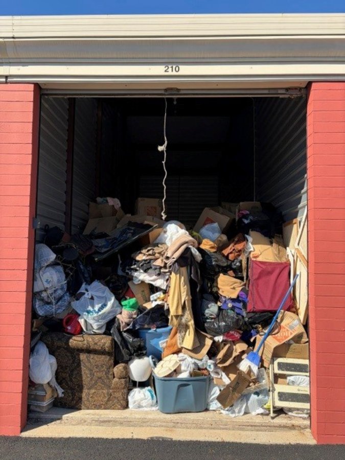 10 x 30 storage unit in North Wales, PA