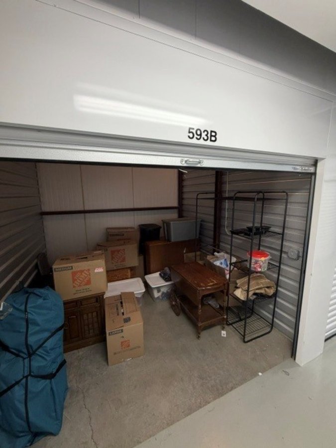 10 x 10 storage unit in North Wales, PA