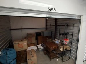 10 x 10 unit in North Wales