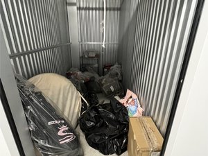 5 x 11 unit in College Point