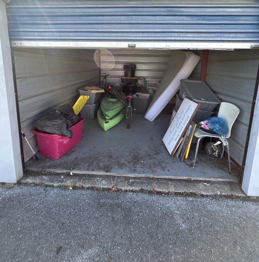 10 x 15 storage unit in Rogers, AR