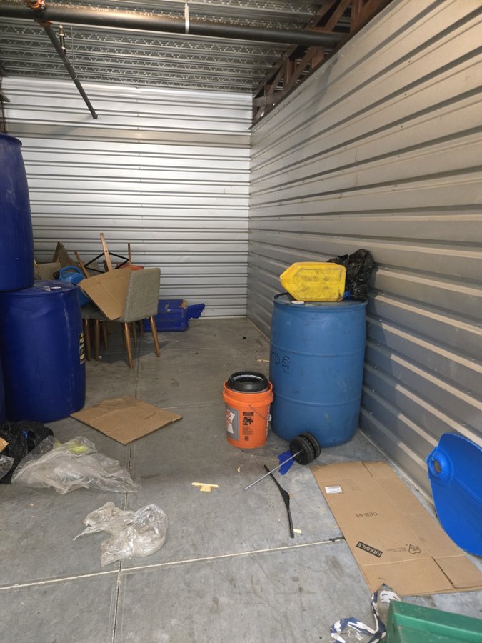 10 x 20 storage unit in Lake Worth, FL