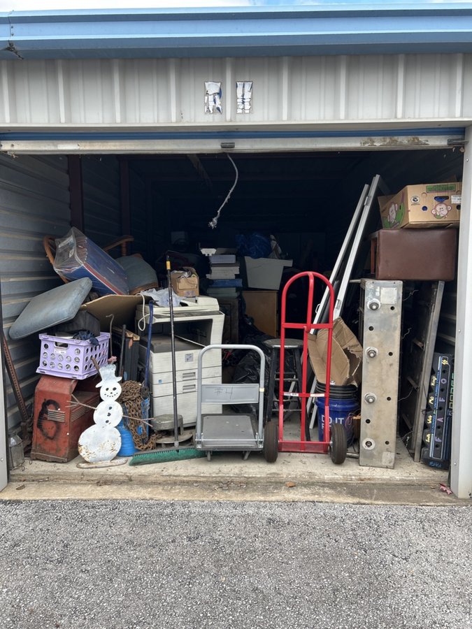 10 x 30 storage unit in Bentonville, AR