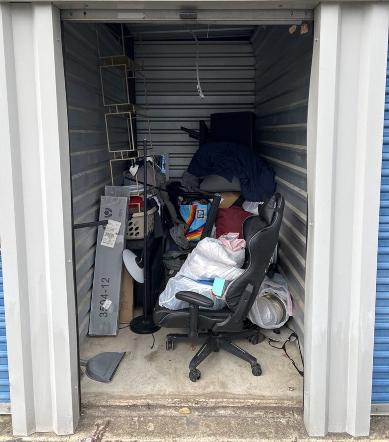 5 x 10 storage unit in Bentonville, AR
