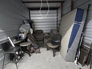 10 x 15 unit in Cabot
