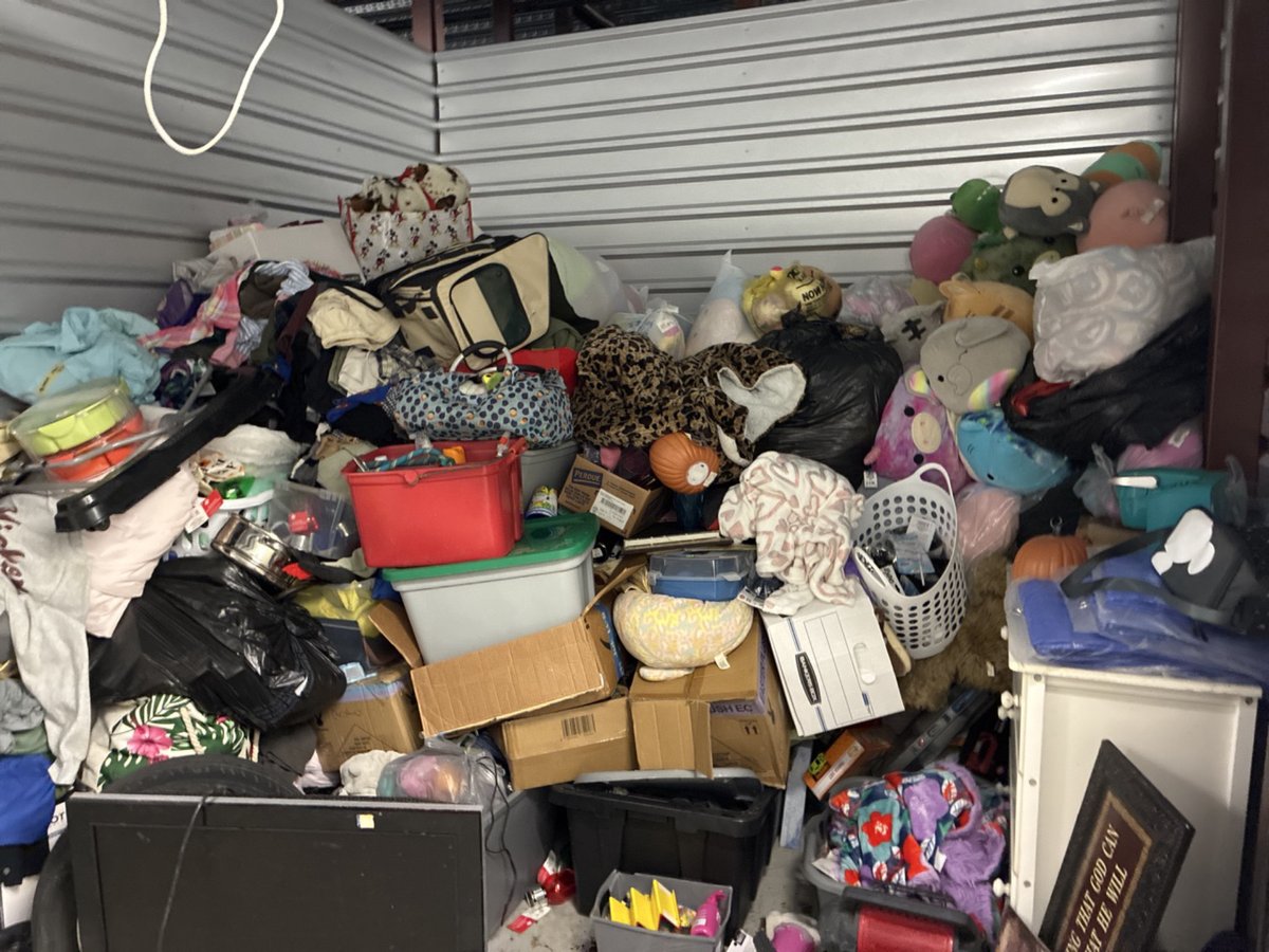 10 x 10 storage unit in Bentonville, AR