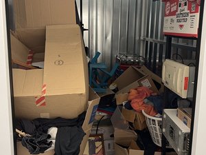 5 x 10 storage unit in Oak Ridge, TN
