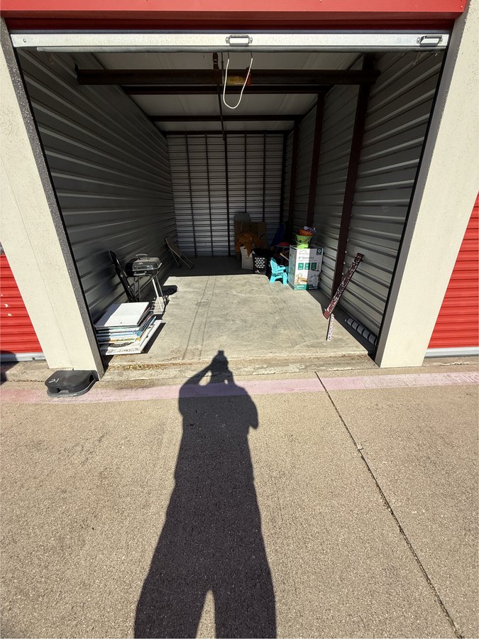 10 x 20 storage unit in Crowley, TX