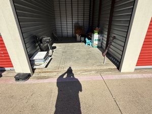 10 x 20 unit in Crowley