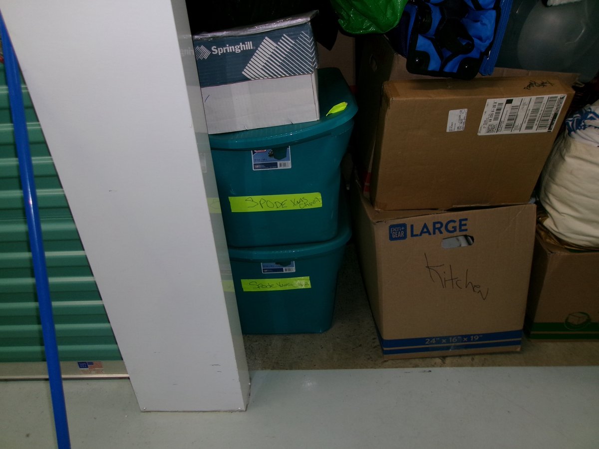 5 x 5 storage unit in Fairfax, VA