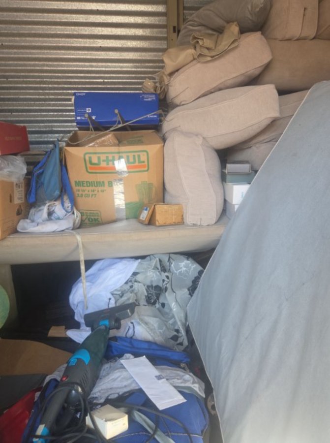 10 x 10 storage unit in Columbus, OH