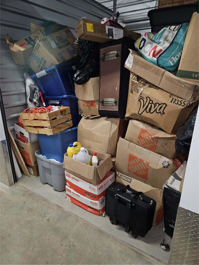 7 x 10 storage unit in Kennesaw, GA