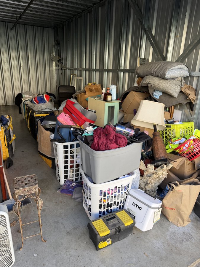 10 x 25 storage unit in Providence, RI