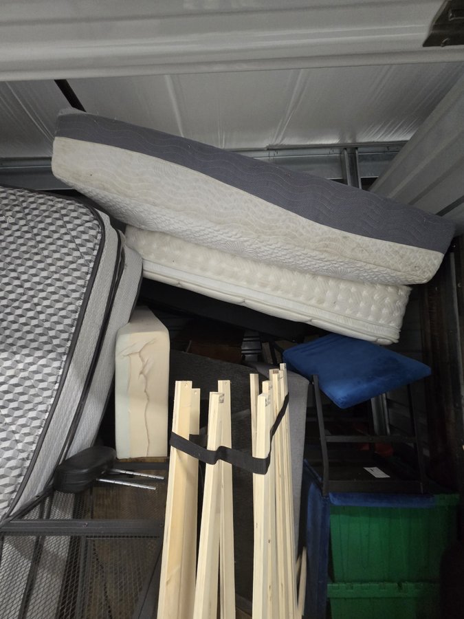 10 x 10 storage unit in Charlotte, NC