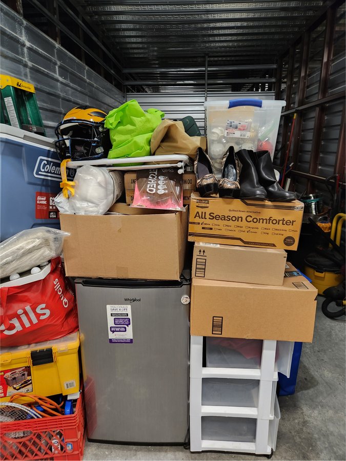 10 x 20 storage unit in New Brunswick, NJ