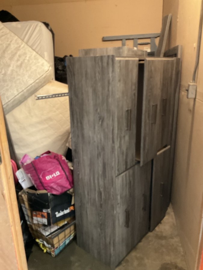 10 x 10 storage unit in Anniston, AL