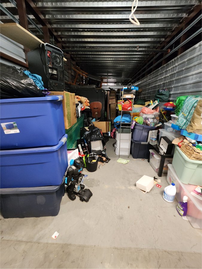 10 x 25 storage unit in New Brunswick, NJ