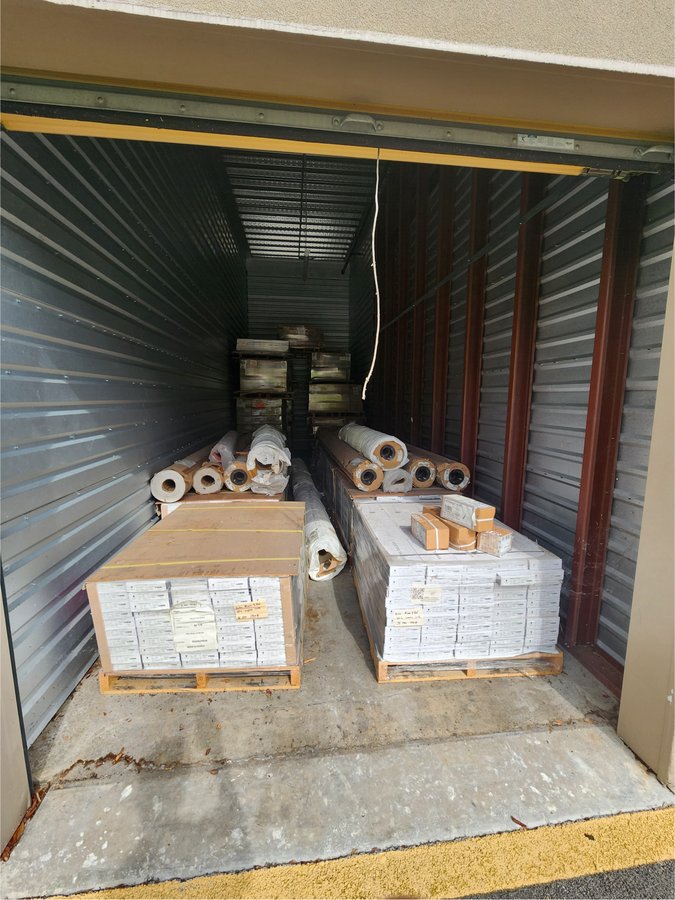 10 x 30 storage unit in Coral Springs, FL