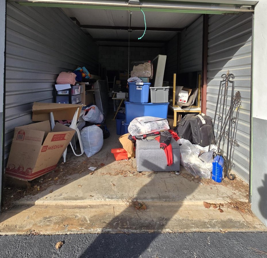 10 x 20 storage unit in Buford, GA