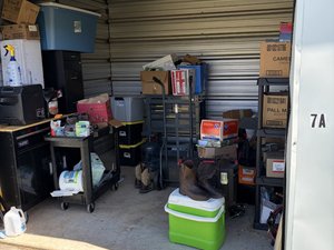 10 x 10 unit in Caryville