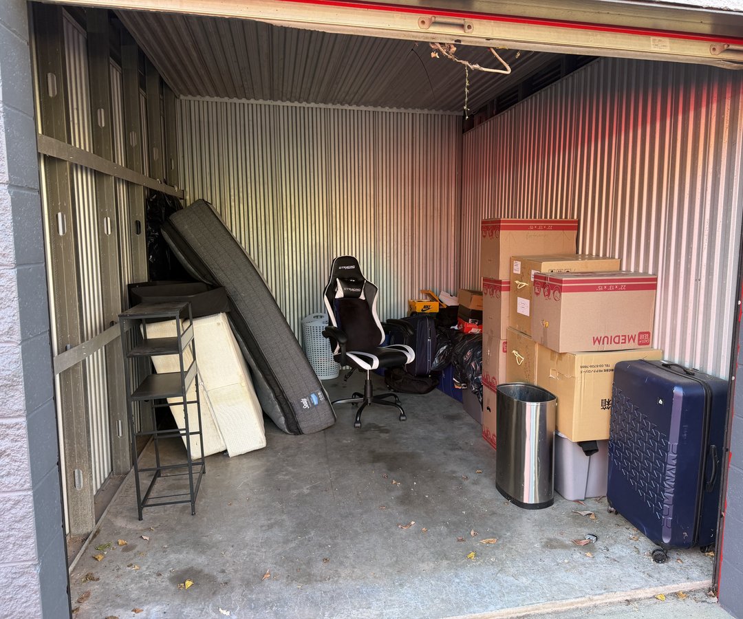 10 x 15 storage unit in Manassas, VA