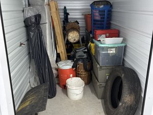 5 x 10 storage unit in Siloam Springs, AR