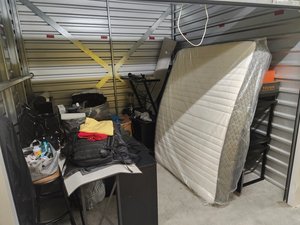 10 x 10 unit in Raleigh