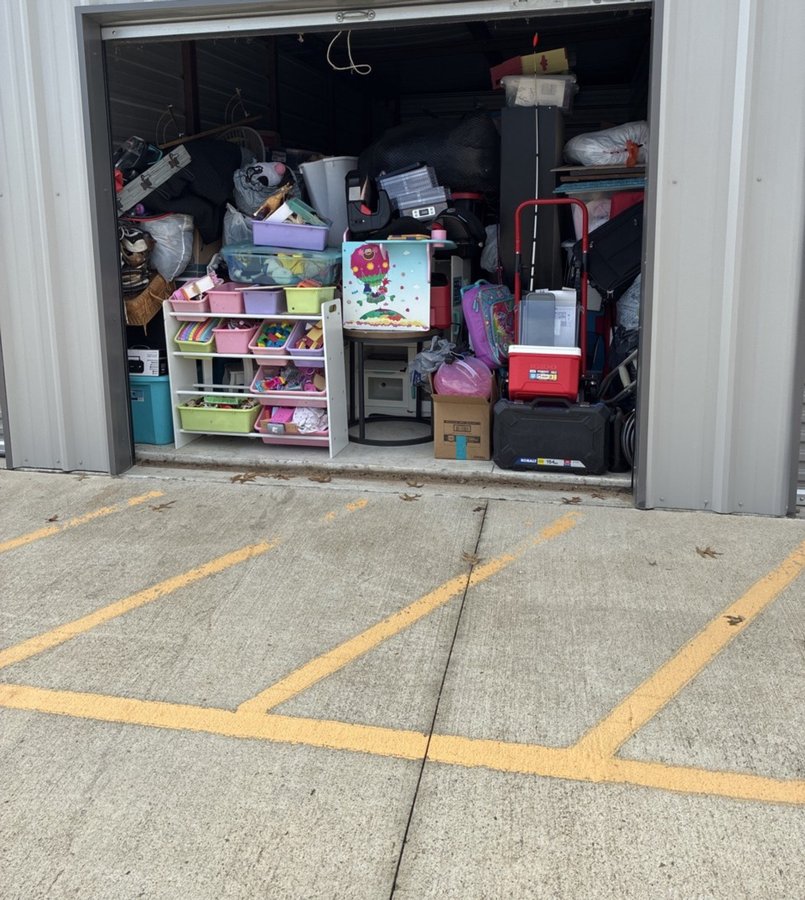 10 x 25 storage unit in Siloam Springs, AR