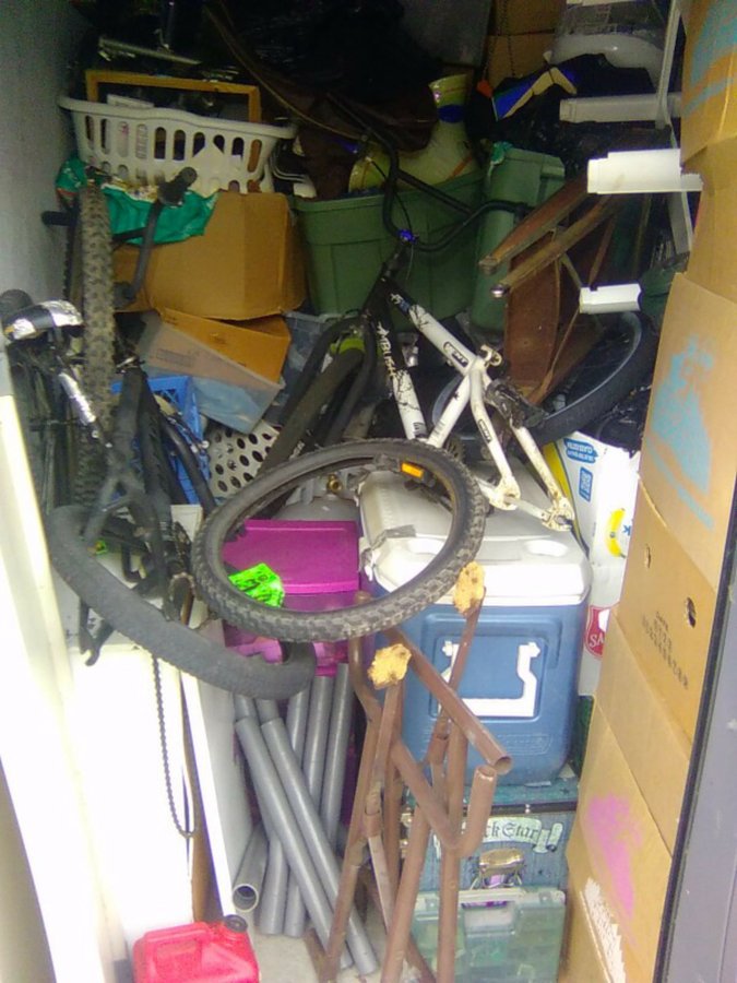 4 x 8 storage unit in Centralia, WA