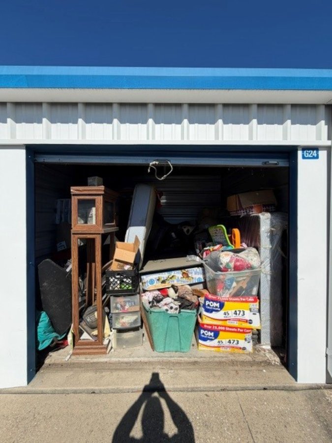 10 x 10 storage unit in Owensboro, KY