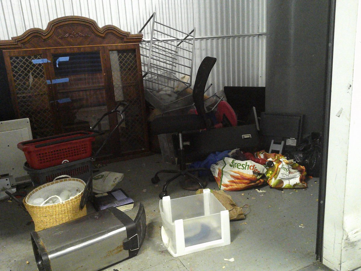 10 x 20 storage unit in Jamaica, NY