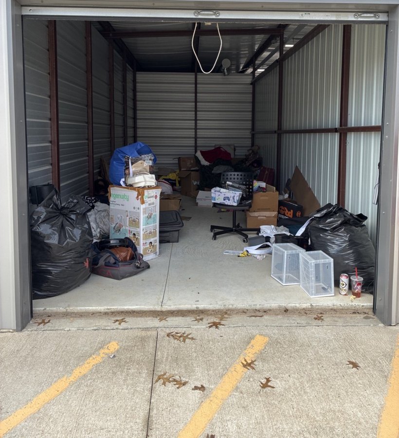 10 x 25 storage unit in Siloam Springs, AR
