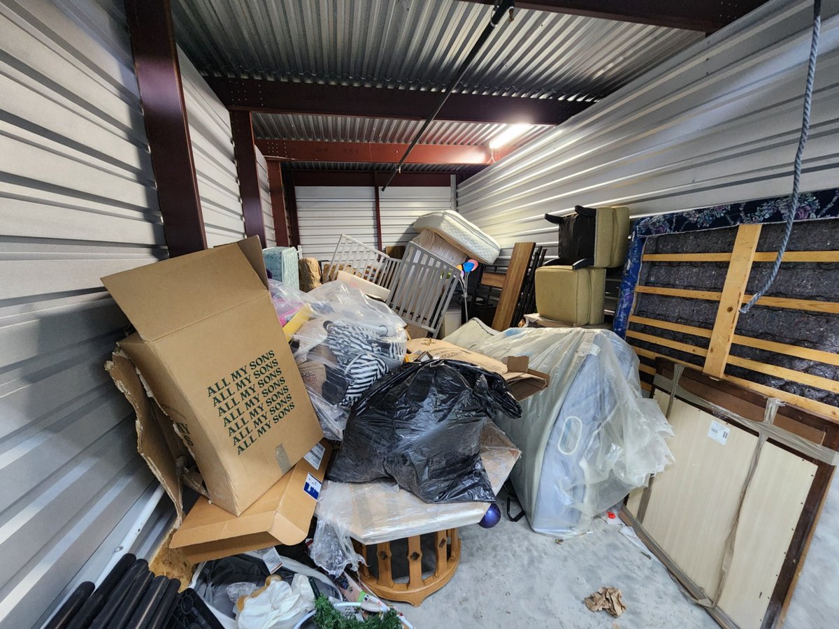 10 x 20 storage unit in San Antonio, TX
