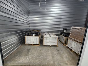 20 x 10 unit in Coral Springs
