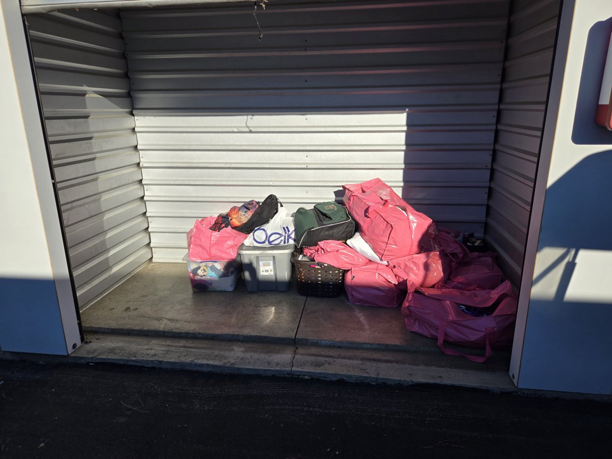 10 x 5 storage unit in Fayetteville, NC