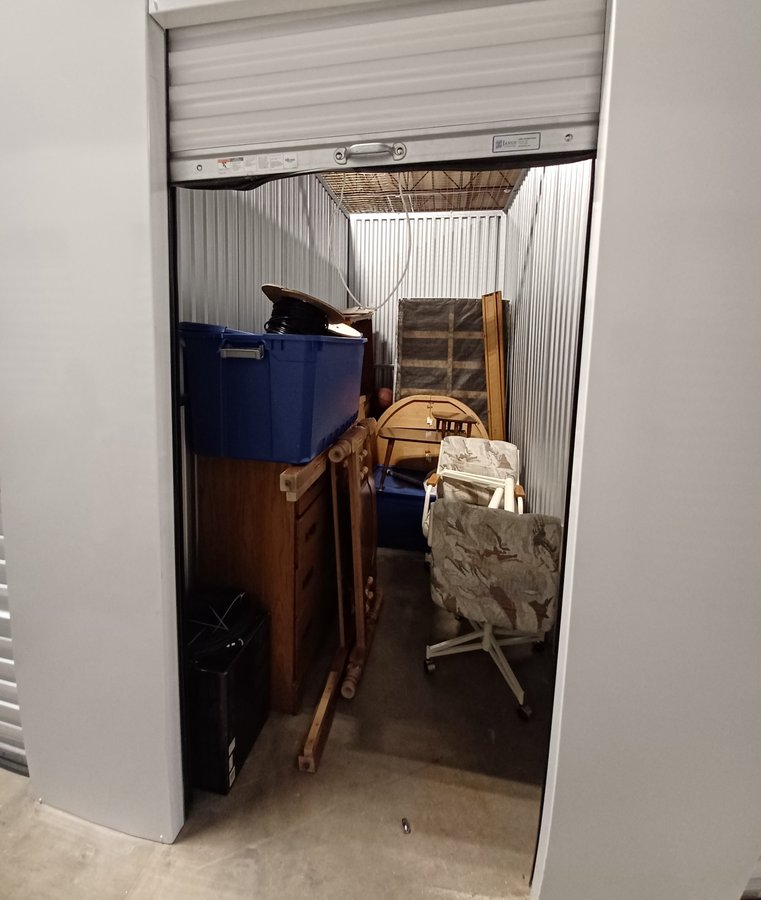 5 x 10 storage unit in Englewood, CO