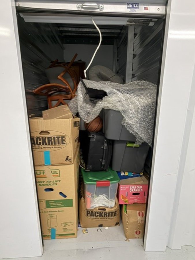 5 x 10 storage unit in Richmond, VA