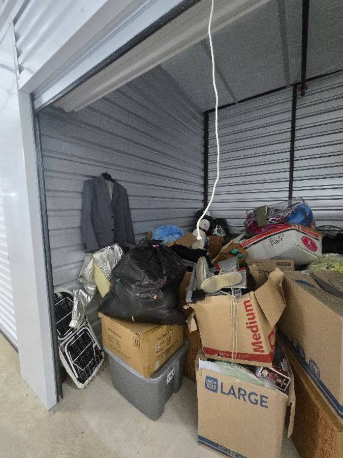10 x 10 storage unit in Mcallen, TX
