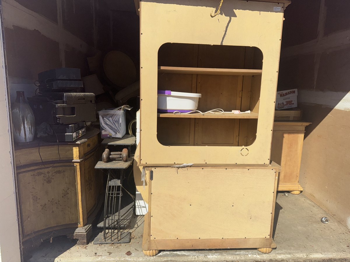 10 x 15 storage unit in Randallstown, MD