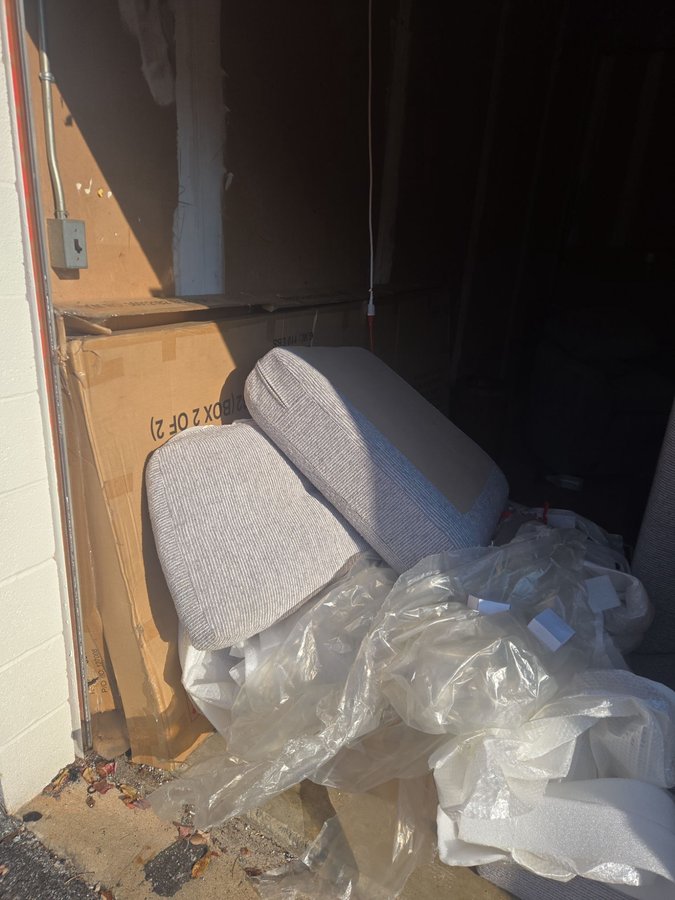 20 x 20 storage unit in Randallstown, MD