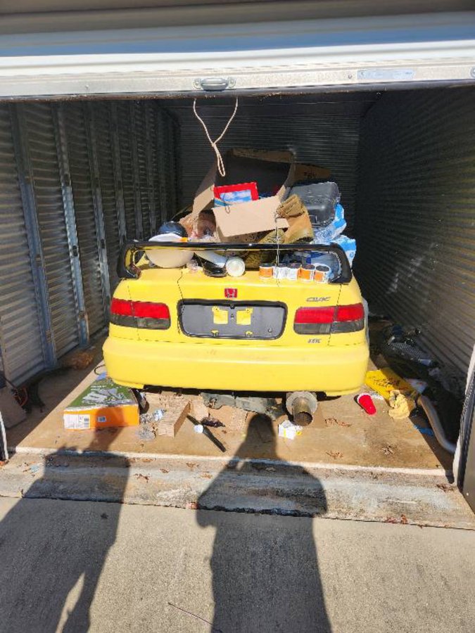 10 x 20 storage unit in Pensacola, FL